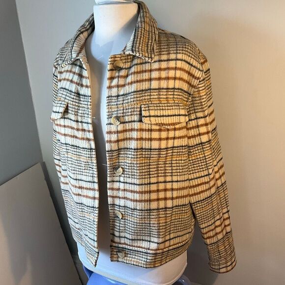 Joie Brushed Boxy Plaid Jacket, Shacket. Large. Cropped. Autumn Festival - Picture 16 of 16